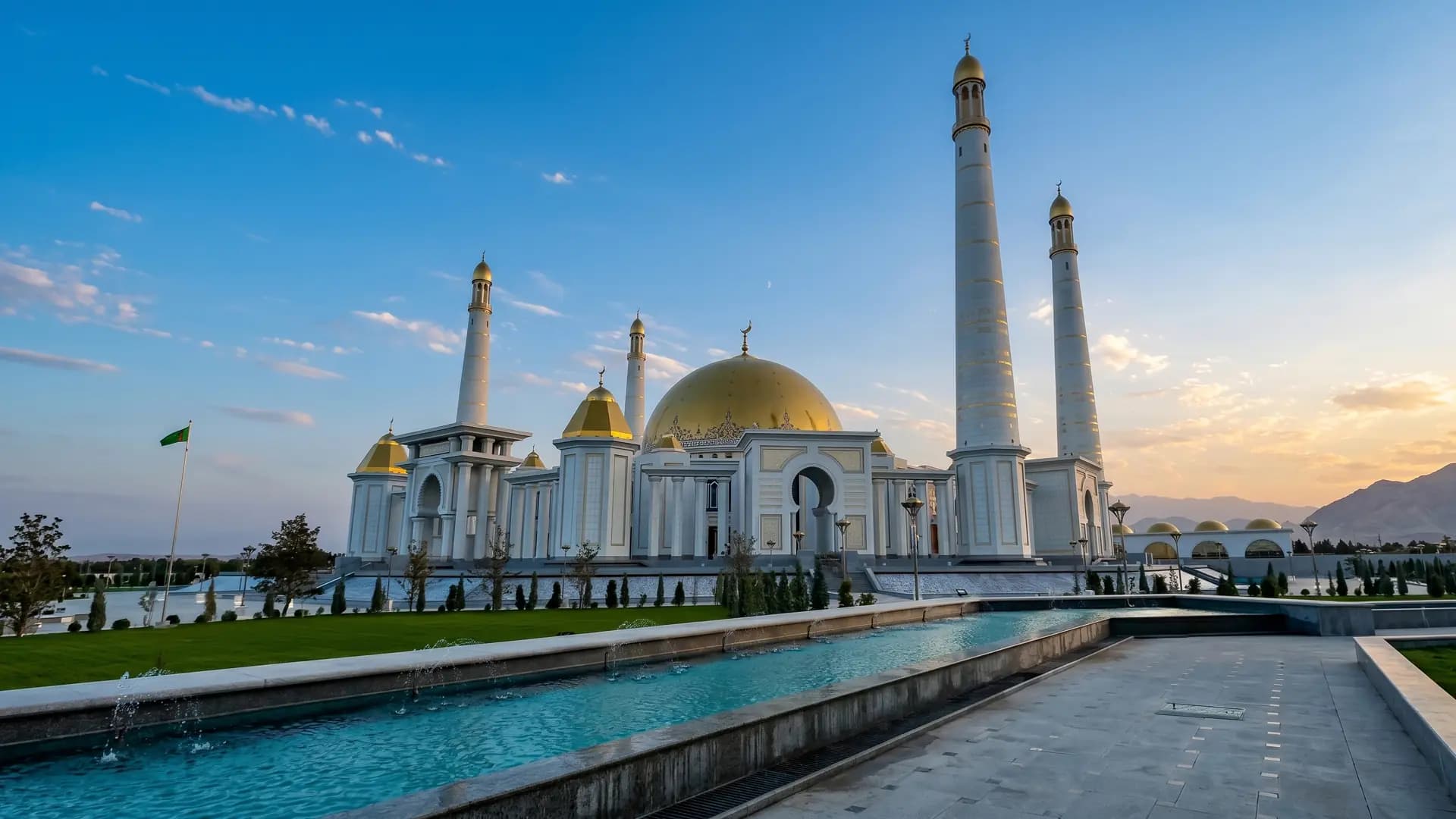 Darvaza, Aschgabad & Merw: Turkmenistan-Rundreise ab Usbekistan - Main